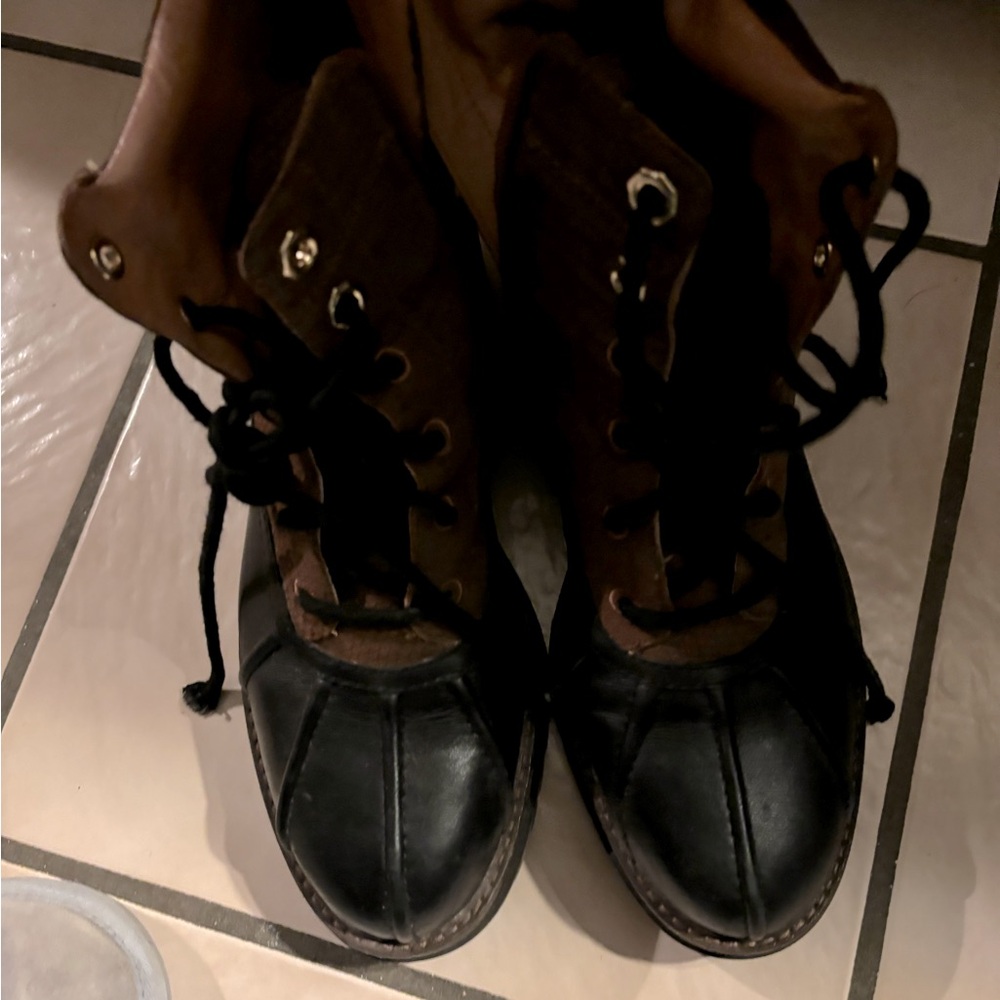 Louise et CIE Boots for year round use. Size 38